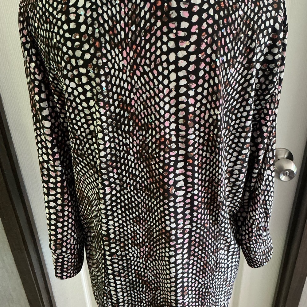 Rebecca Malone Black and White Boxy Button Down Shirt - Picture 3 of 7